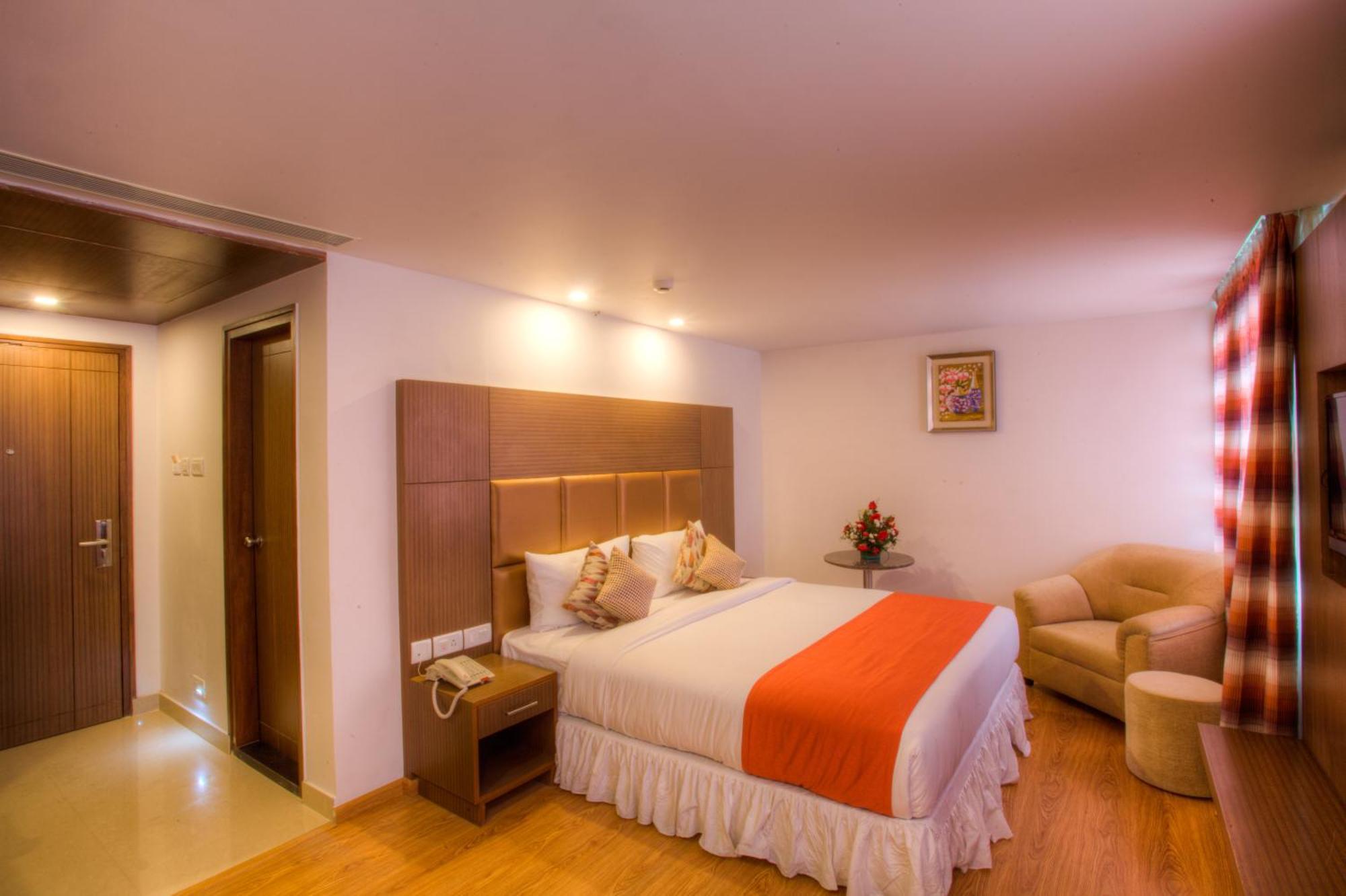 The Atrium Boutique Hotel Майсуру Екстер'єр фото